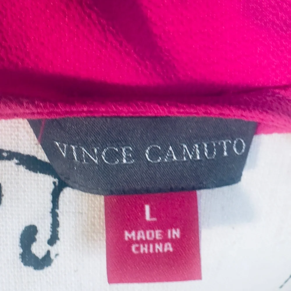 Vince Camuto Bell Sleeve /Flutter Sleeve Barbiecore Pink Women's Top L - Picture 3 of 3